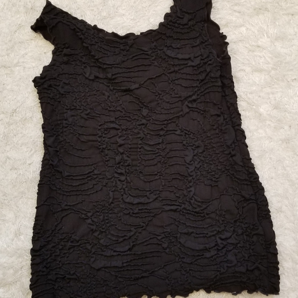 Black tank top rouched detailing size small